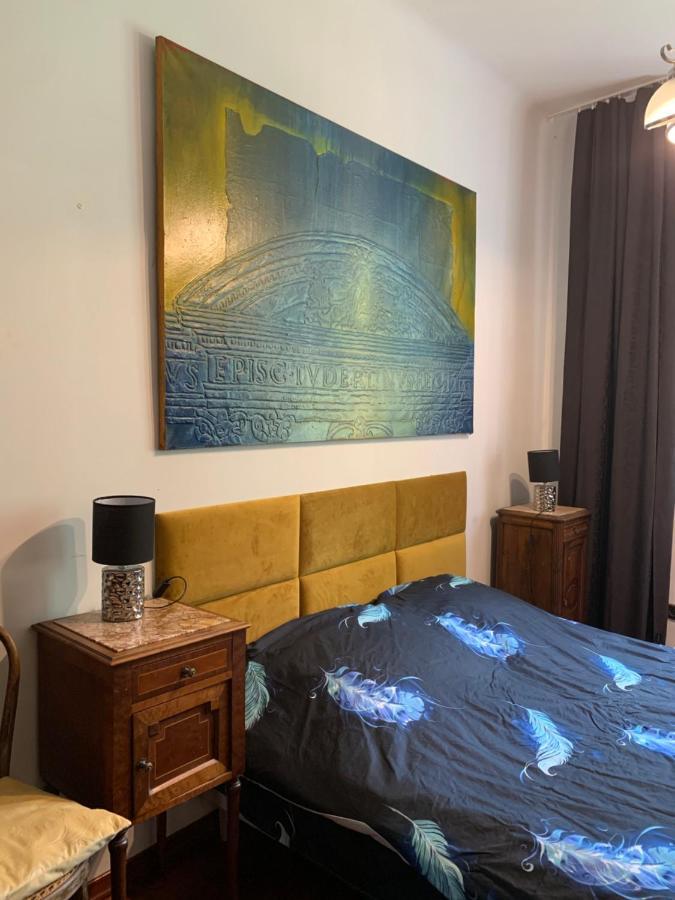 Beautiful And Charming Apartment In The Heart Of The Old Town Warszawa Zewnętrze zdjęcie