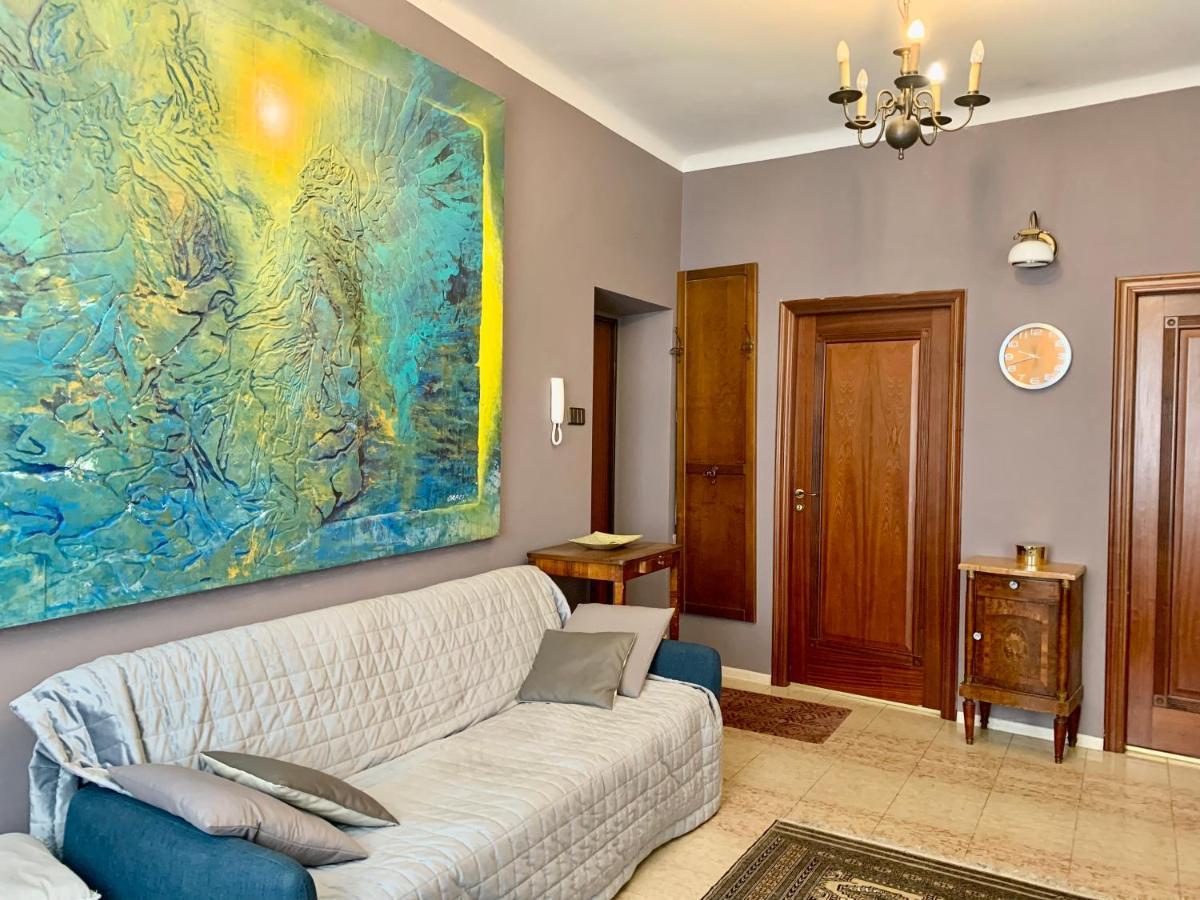 Beautiful And Charming Apartment In The Heart Of The Old Town Warszawa Zewnętrze zdjęcie